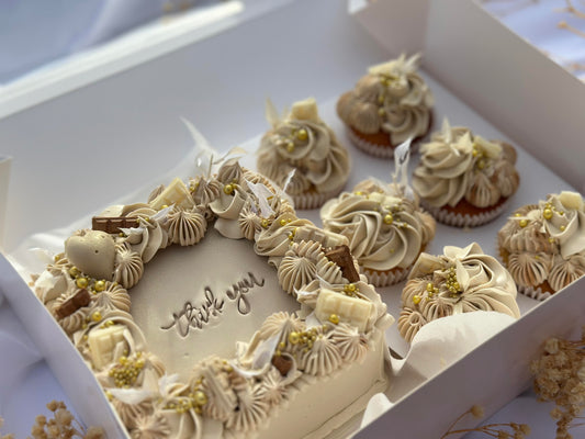 Bento Box 6 With Cupcakes